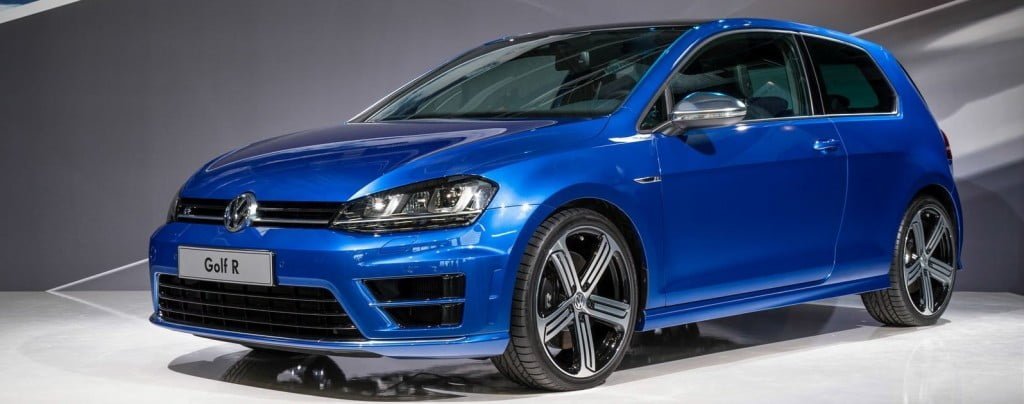 2015-Volkswagen-Golf-R