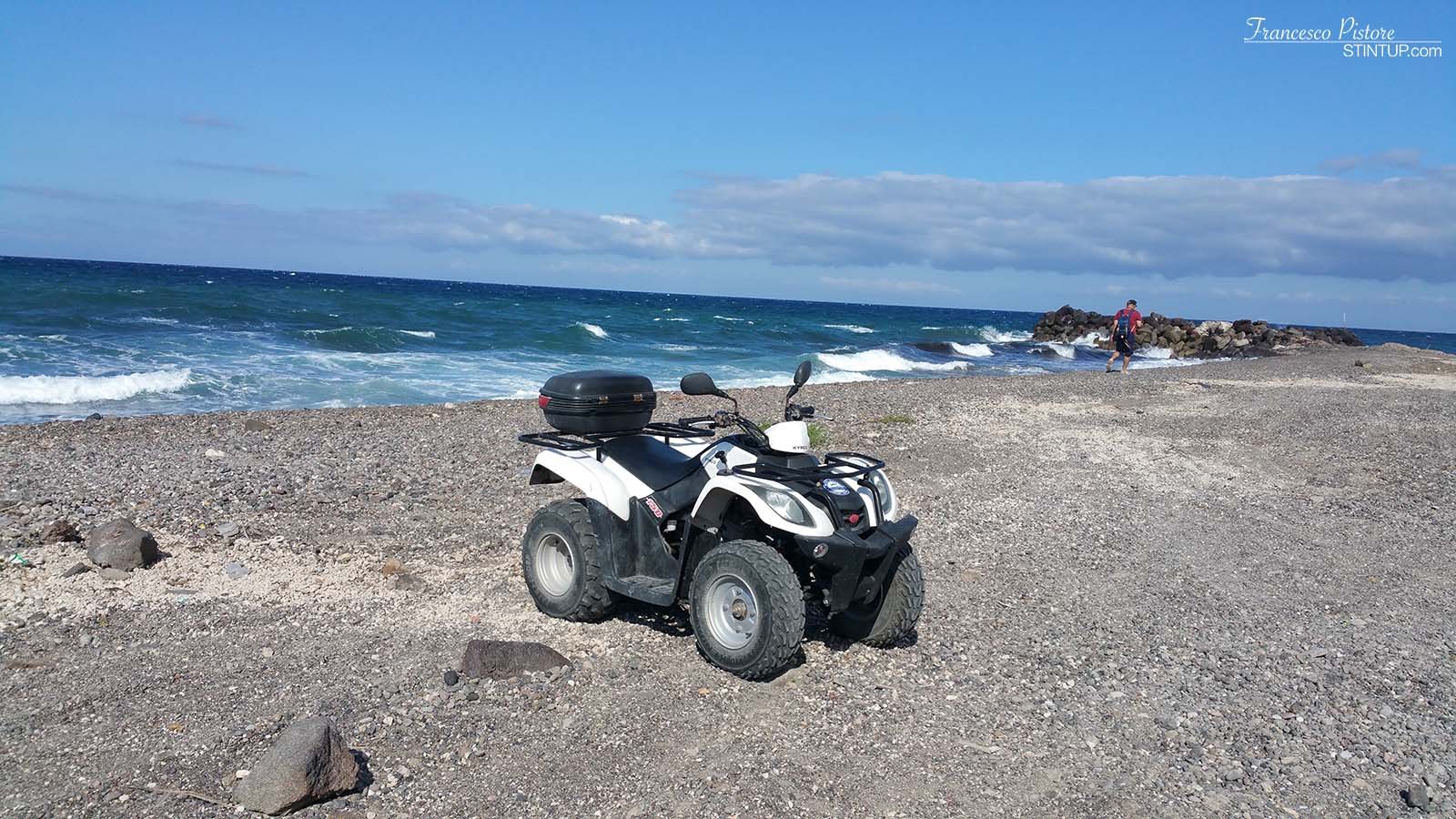 Santorini. Uno dei nostri quad. Consiglio almeno un 150cc