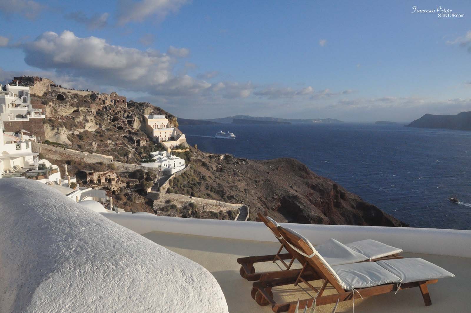 Scorcio da Oia, con terrazza "vip"