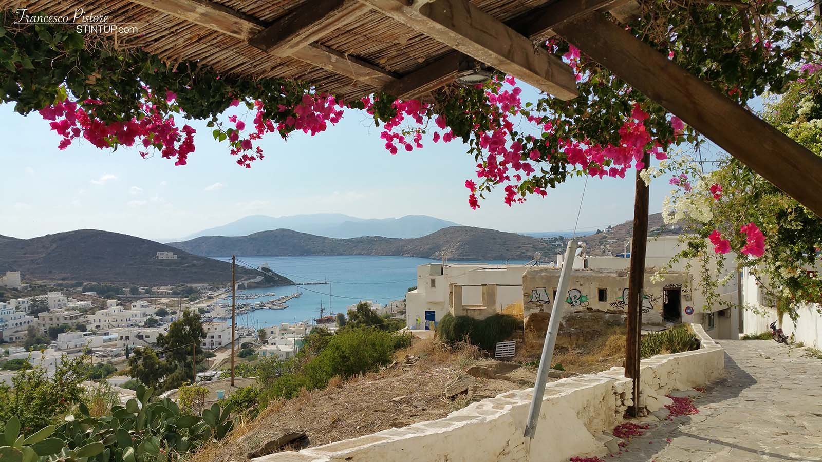 Il sentiero che arriva sino al porto di Ios