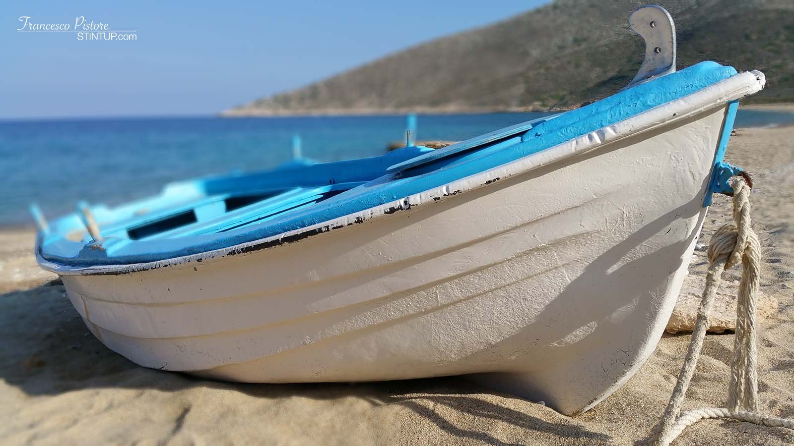 Barca sulla spiaggia di Ag. Theodoti