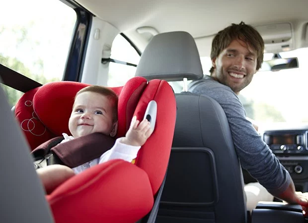 Viaggiare con i bambini in auto