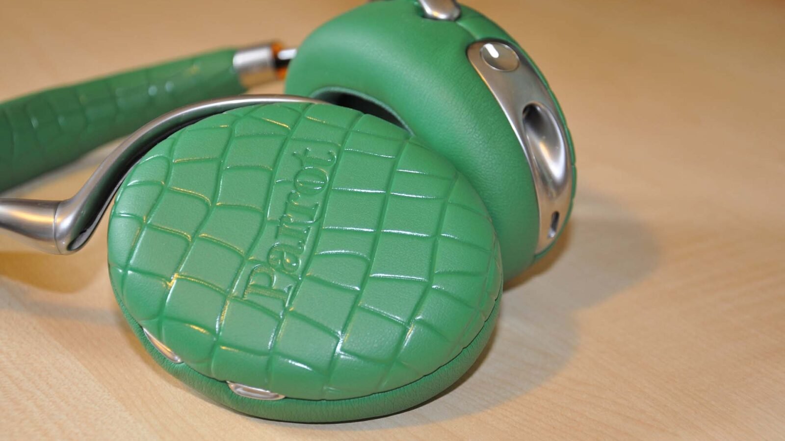 Parrot Zik 3: cuffie on ear con il top della tecnologia | Videorecensione 1 DSC 0021