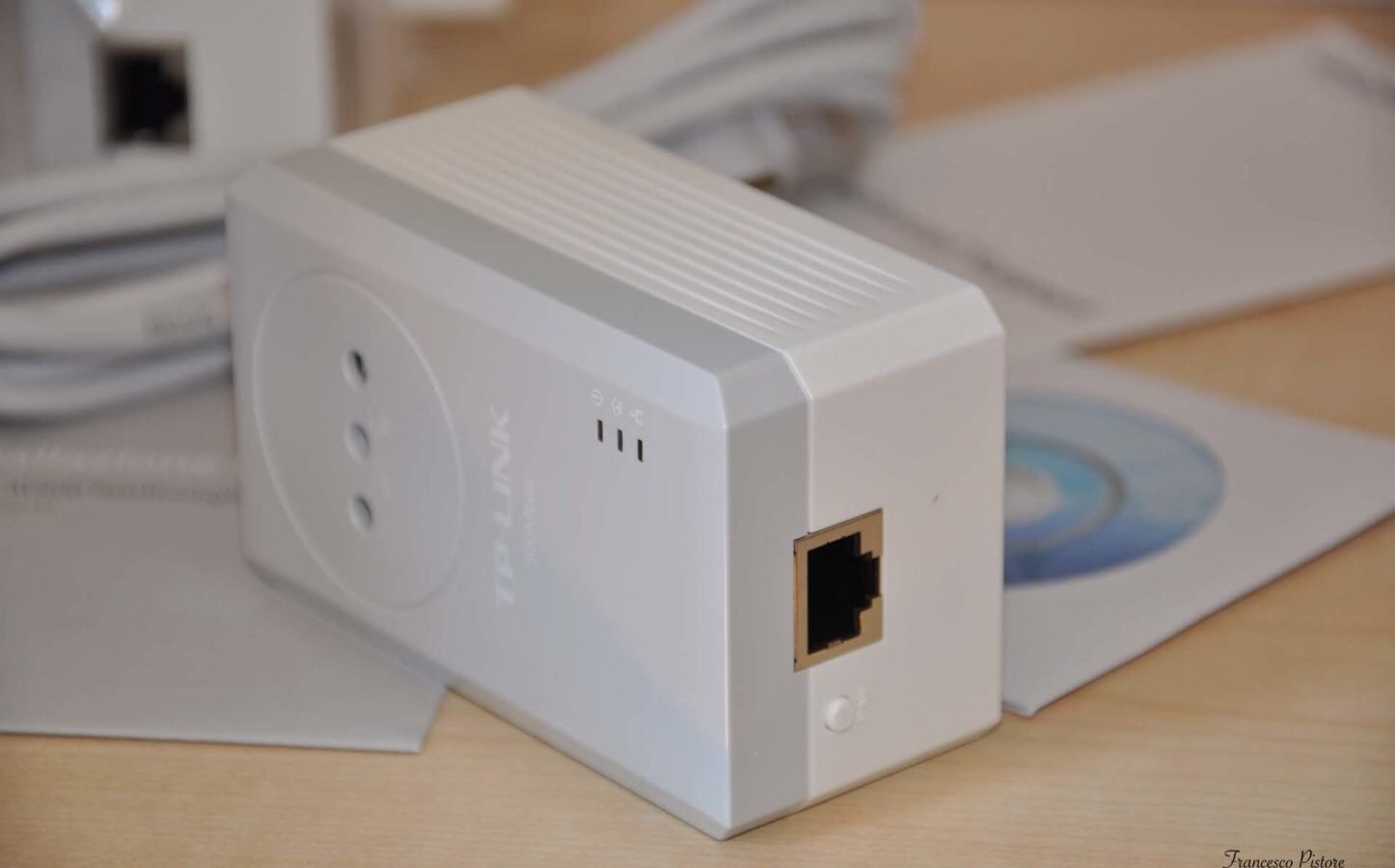 TP-Link TL-PA4010P KIT: Powerline fino a 500 Mbps con presa italiana | Recensione 1 DSC 0061