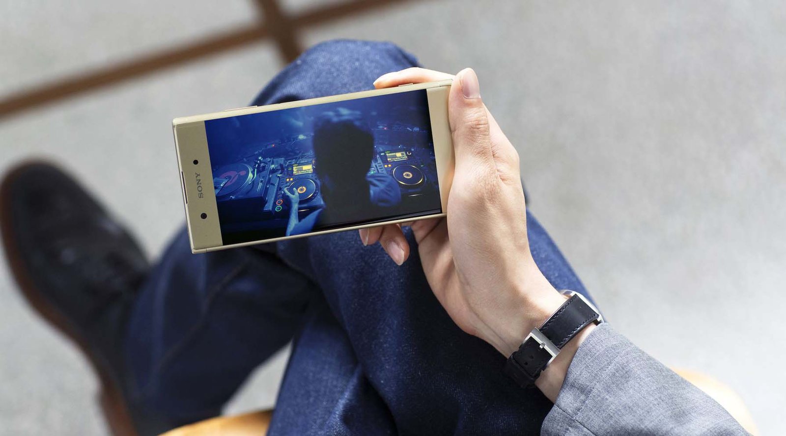 Sony Xperia XA1 Plus 6