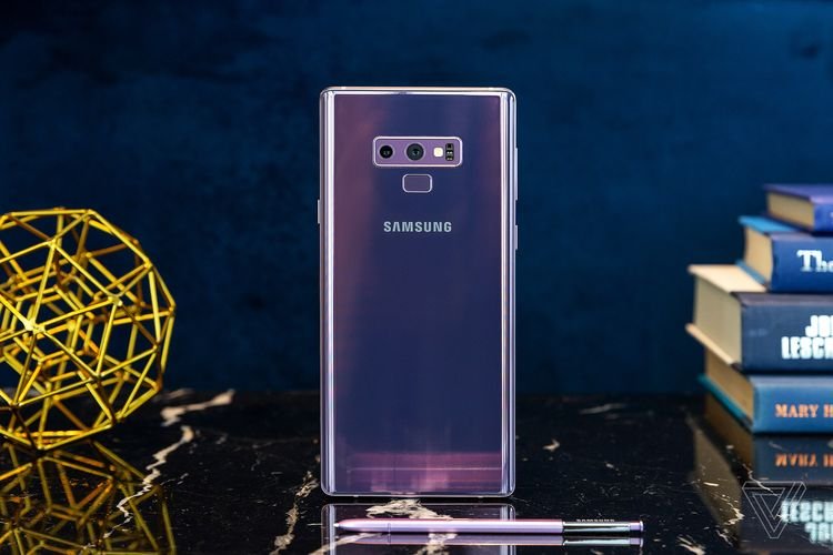 Samsung Galaxy Note 9: il top gamma si rinnova senza stravolgere il passato 2 galaxy note 9