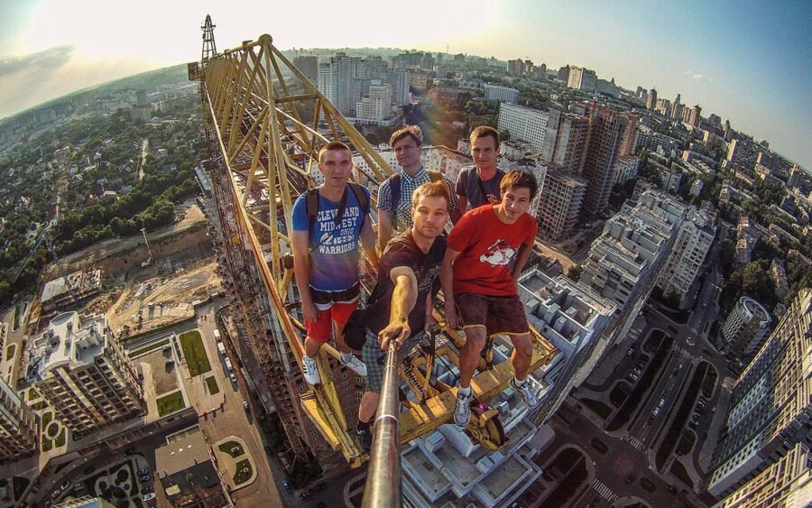 259 morti per selfie in 6 anni per scattare selfie estremi 1 000231f4