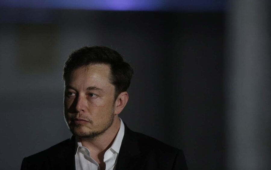 Tesla, Elon Musk non è più il presidente, multa da 40 milioni di dollari 4 Elon Musk Tesla