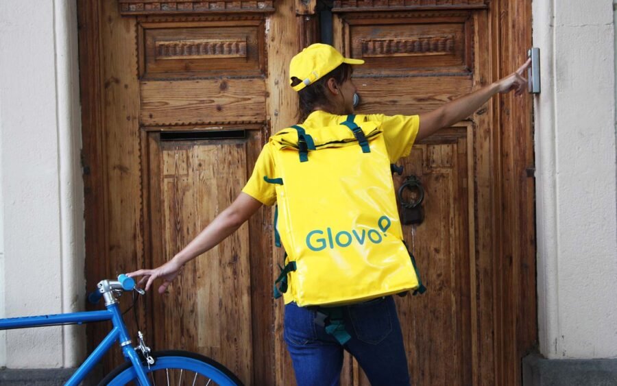 Quanto si guadagna con Glovo e il nuovo minimo? 3 Glovo Coursier 1