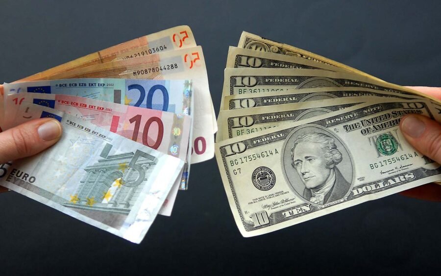 1400610550000 AFP EUROPE USA EURO DOLLAR FILES 17199049