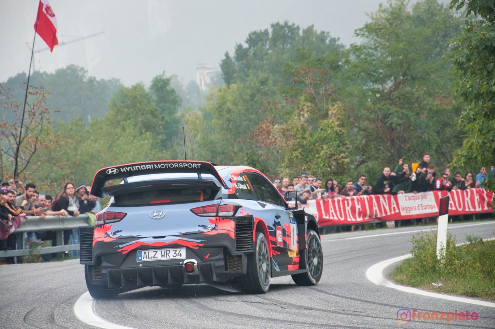 Le più belle foto del Rallylegend 2019 e il curvone della Piandavello 41 DSC 0279 risultato