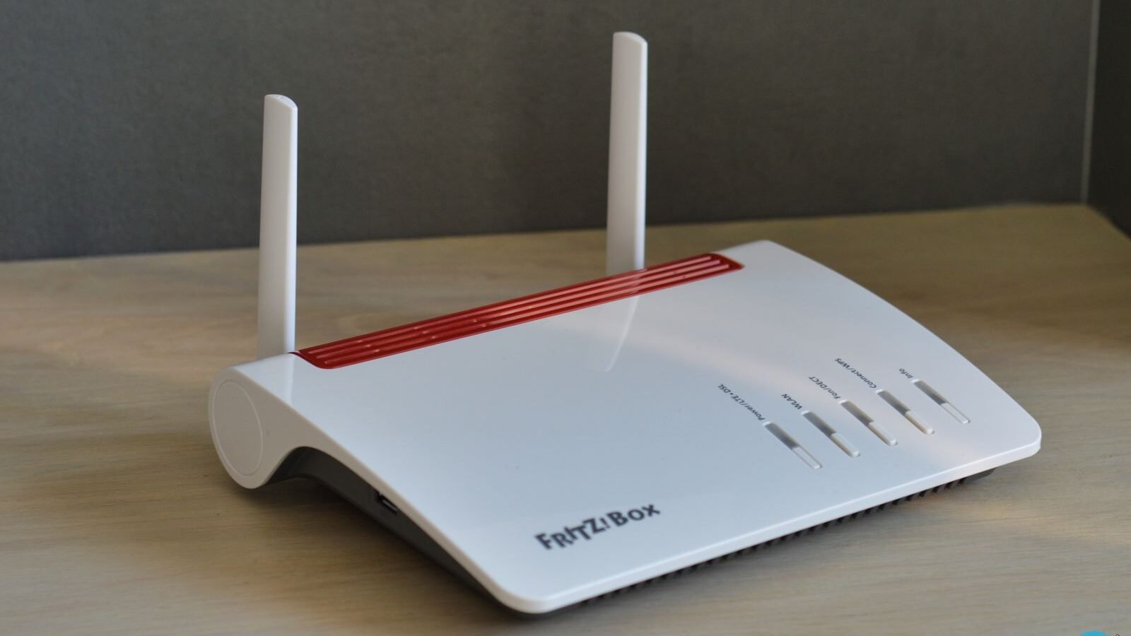 Recensione FRITZ!Box 6890 LTE: impossibile chiedere di più 1 FRITZ!Box 6890 LTE