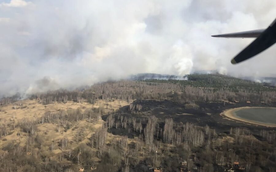 Incendio nella foresta radioattiva intorno a Chernobyl 4 76df8b039ee344b8835fa92c949d3d58 76df8b039ee344b8835fa92c949d3d5 0