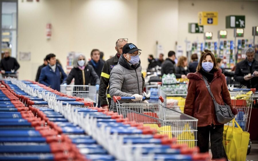 La spesa degli italiani durante la quarantena per il coronavirus 3 AP 20068407130100