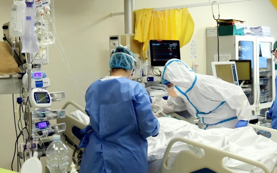 Andamento dei decessi 2020: +560% a Bergamo rispetto alla media 15-19 3 coronavirus10 interno