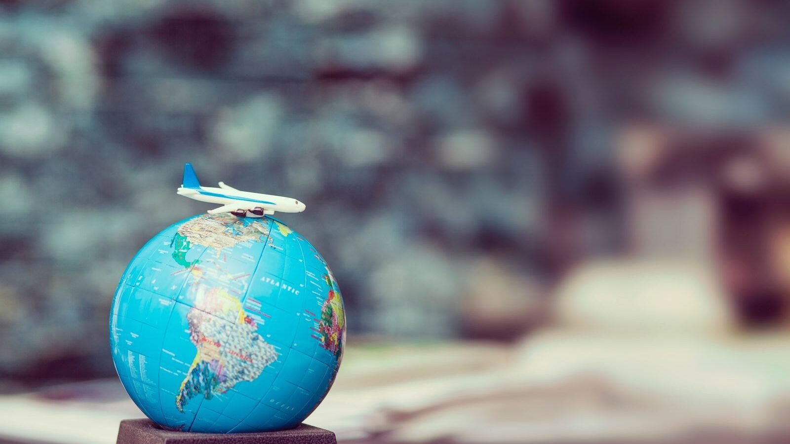 Turismo e coronavirus, gli effetti su Tripadvisor, Airbnb, Booking e Uber 1 turismo coronavirus