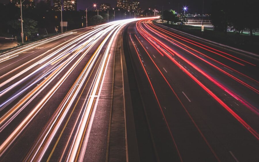 I dati sulla mobilità da Apple e Google: in Italia oltre -70% 4 jason corey AqgmUPBEHKg unsplash risultato