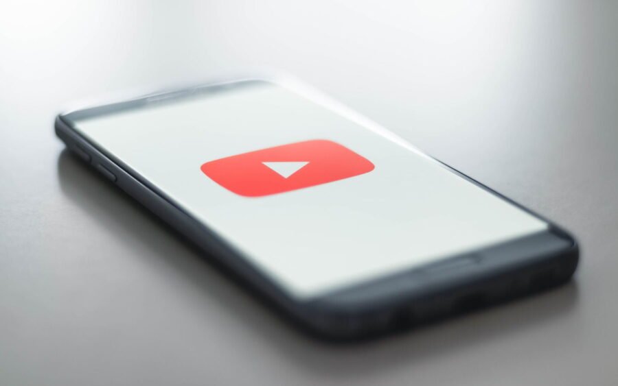 Come bloccare YouTube su PC, Mac, Android e iPhone 5 christian wiediger usWE9pOuTfE unsplash risultato