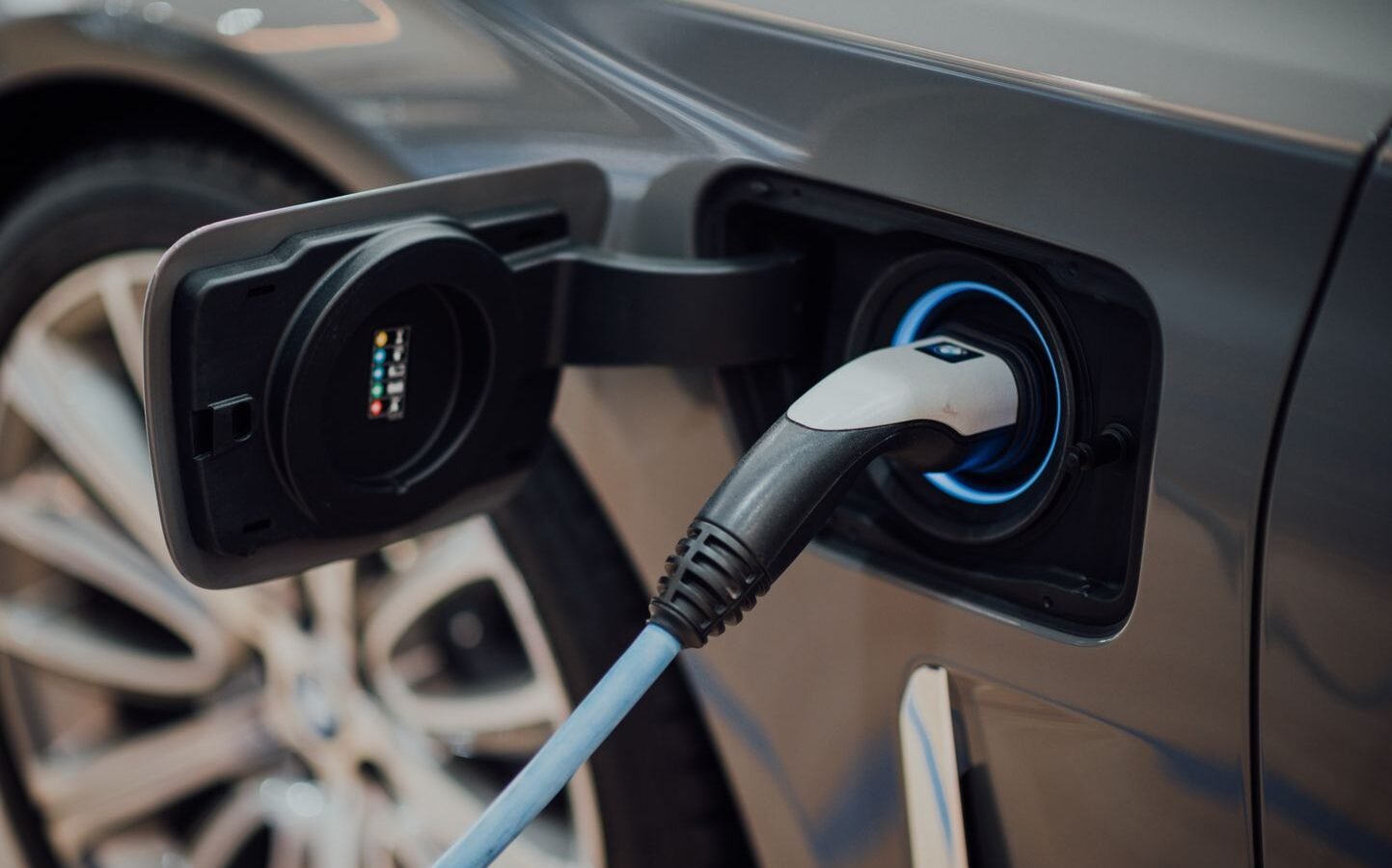 Regno Unito e auto elettriche