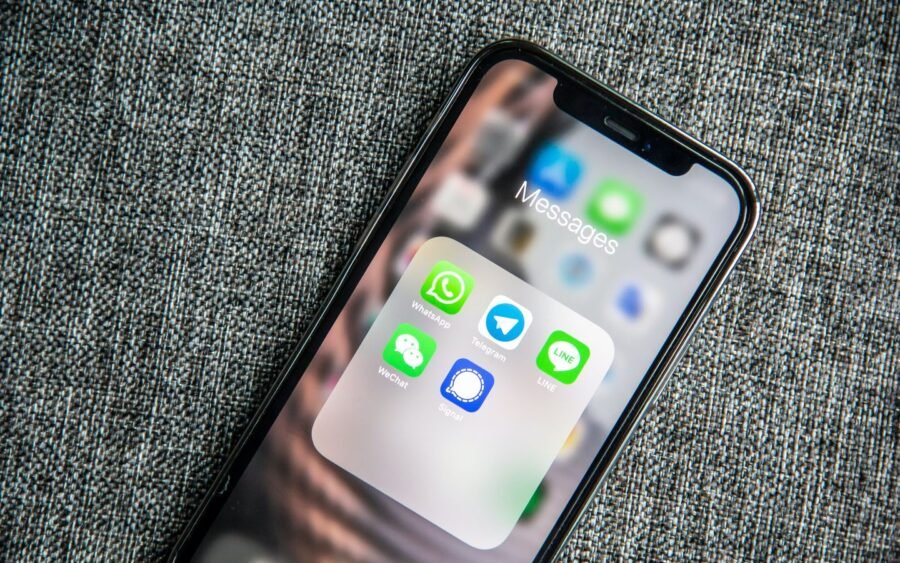 Come importare le chat di WhatsApp su Telegram 5 adem ay ik AuIWeBBM unsplash risultato