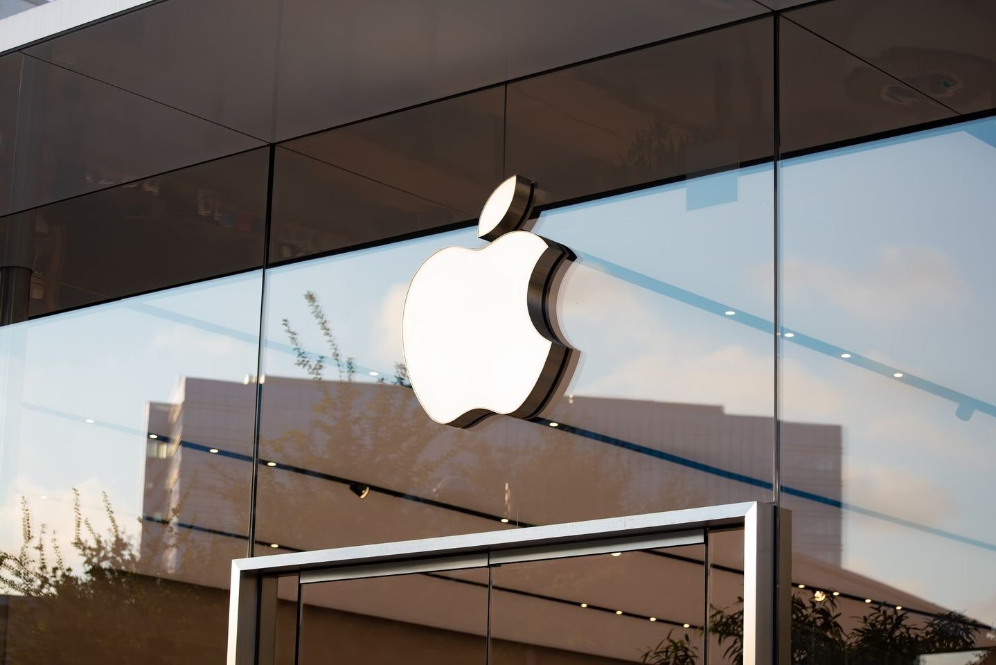 Apple è il marchio più apprezzato e il marchio che vale di più al mondo