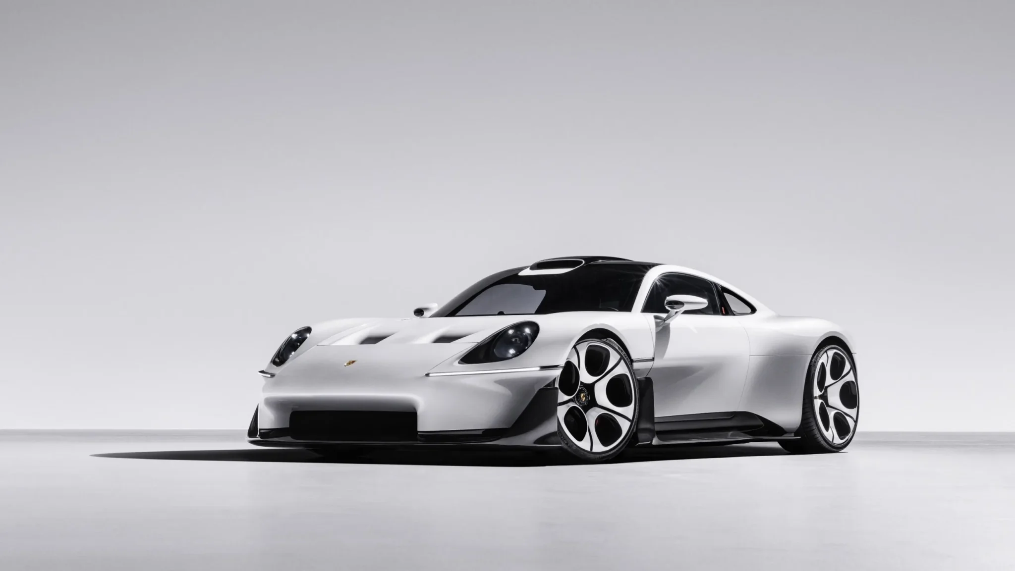 porsche mission s tre quarti anteriore